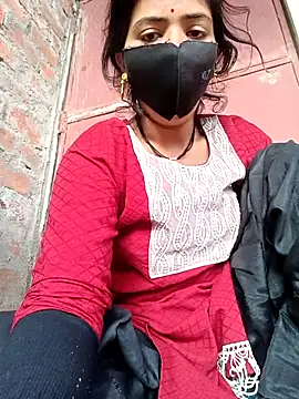 Snapshot of Mamta_Chaterjee chatting on 12.15.25 Mamta Chaterjee online show from 12.15.25