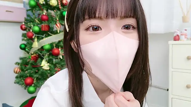 Snapshot of -minami- chatting on 12.05.24 -minami- online show from 12.05.24