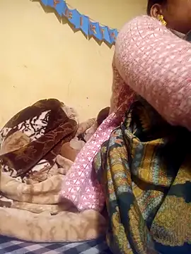 Snapshot of Hi_Radhika chatting on 01.13.25 Hi Radhika online show from 01.13.25