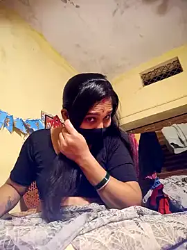 Snapshot of Hi_Radhika chatting on 01.18.25 Hi Radhika online show from 01.18.25