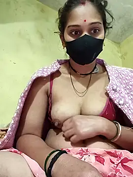 Snapshot of Hi_Radhika chatting on 02.02.25 Hi Radhika online show from 02.02.25