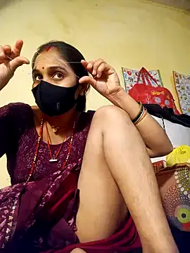 Snapshot of Hi_Radhika chatting on 02.28.25 Hi Radhika online show from 02.28.25