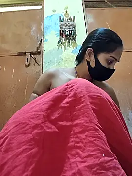 Snapshot of Hi_Radhika chatting on 03.18.25 Hi Radhika online show from 03.18.25