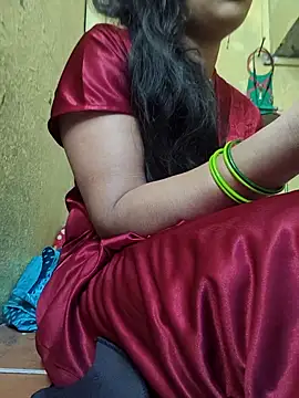 Snapshot of Hi_Radhika chatting on 09.24.25 Hi Radhika online show from 09.24.25