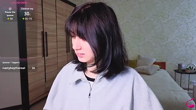 JulisSweet online show from 10.23.25