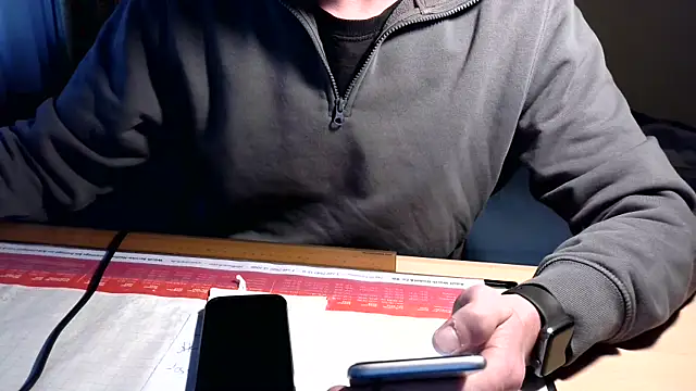 Snapshot of SissyStefanie chatting on 03.17.25 SissyStefanie online show from 03.17.25