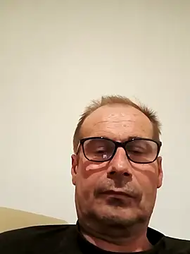 Snapshot of gendos777 chatting on 10.13.25 gendos777 online show from 10.13.25