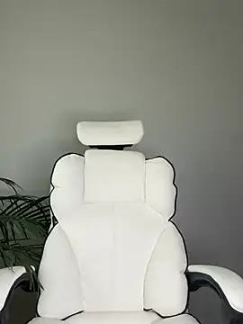 Vladamais online show from 01.06.25