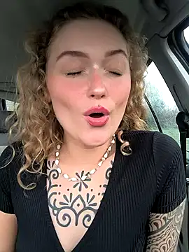 Goldloeckchen159 online show from 12.15.24