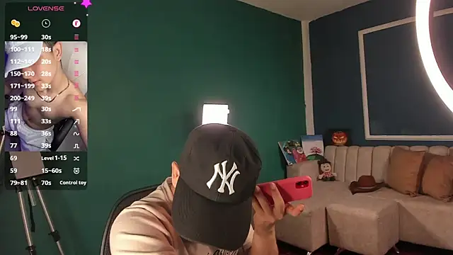 Snapshot of Brat_ chatting on 01.27.25 Brat online show from 01.27.25