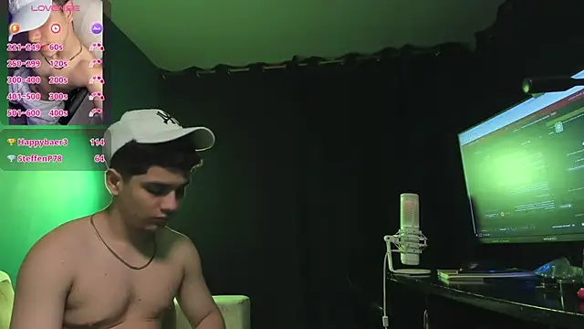 Snapshot of Brat_ chatting on 03.16.25 Brat online show from 03.16.25