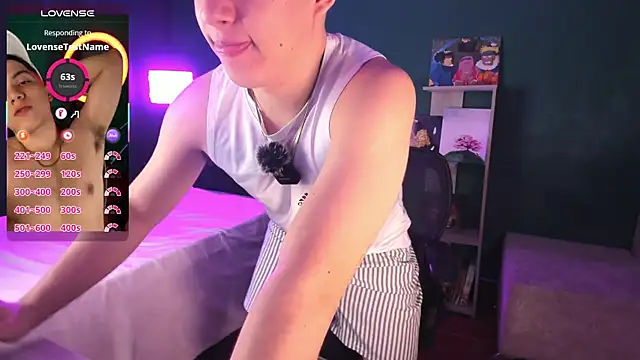 Snapshot of Brat_ chatting on 09.08.25 Brat online show from 09.08.25