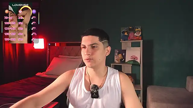 Snapshot of Brat_ chatting on 09.09.25 Brat online show from 09.09.25