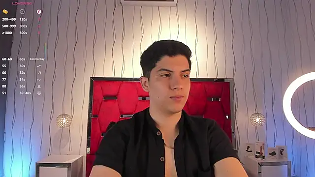 Snapshot of Brat_ chatting on 12.03.25 Brat online show from 12.03.25