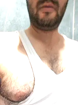 Snapshot of johny_69d@xh chatting on 12.19.25 johny 69dxh online show from 12.19.25
