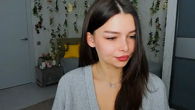 Snapshot of ContinentOfTranquility chatting on 11.27.25 ContinentOfTranquility online show from 11.27.25