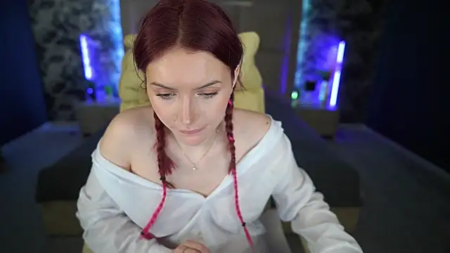 MilaSecrett online show from 03.15.25