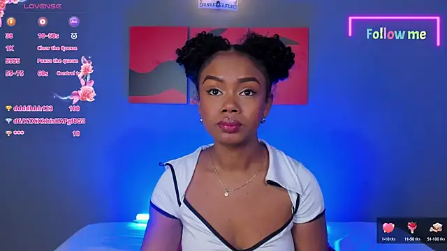 EmmaSmith06 online show from 12.20.24