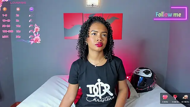 EmmaSmith06 online show from 01.13.25