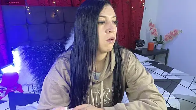 Majuu   online show from 10.11.25