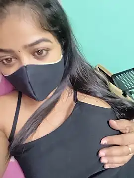 Snapshot of Monalisa_Singh chatting on 06.08.26 Monalisa Singh online show from 06.08.26