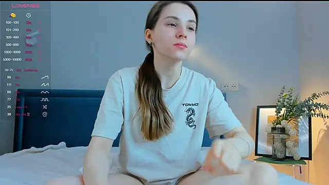 DonnaBurkee online show from 02.09.25