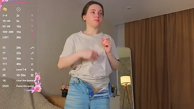 DonnaBurkee online show from 10.27.25