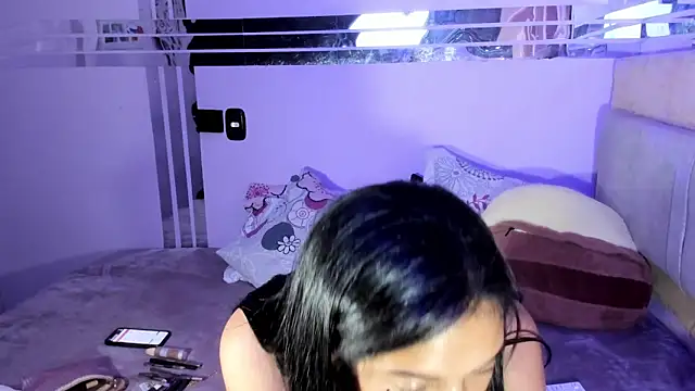 Snapshot of celesttemoon chatting on 04.30.26 celesttemoon online show from 04.30.26