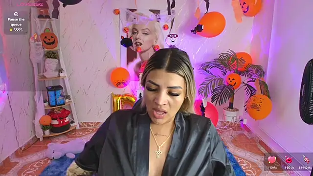 SALOOMEE   online show from 10.25.25