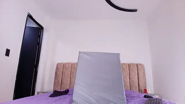 diane di online show from 11.14.25