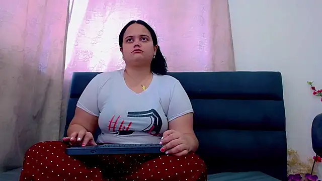 brunnette hot online show from 02.21.26