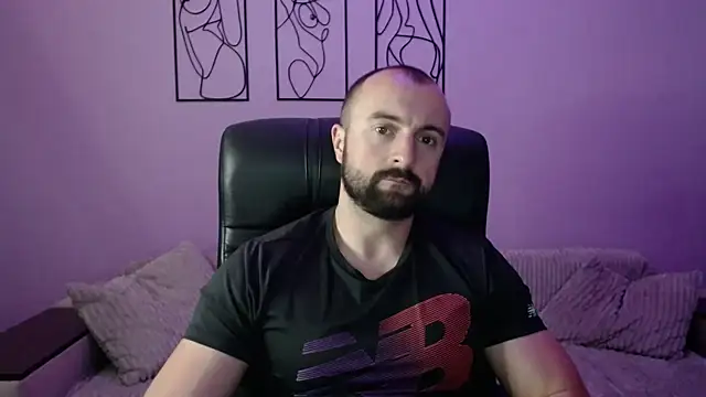 brindlefly6969 online show from 10.04.25