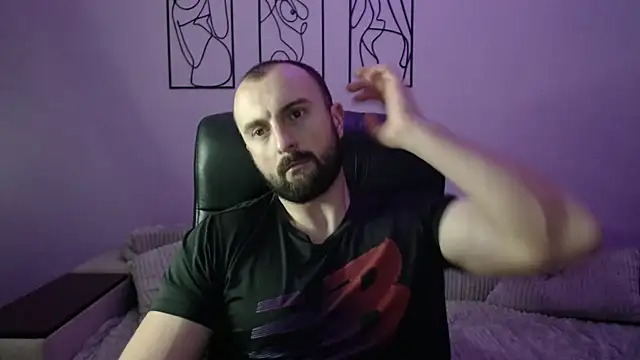 brindlefly6969 online show from 11.05.25