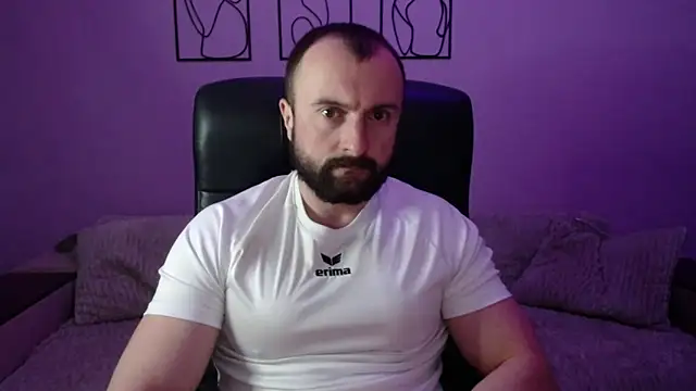 brindlefly6969 online show from 04.15.26