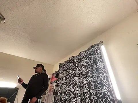 4EVAGLACIERS online show from 12.15.24