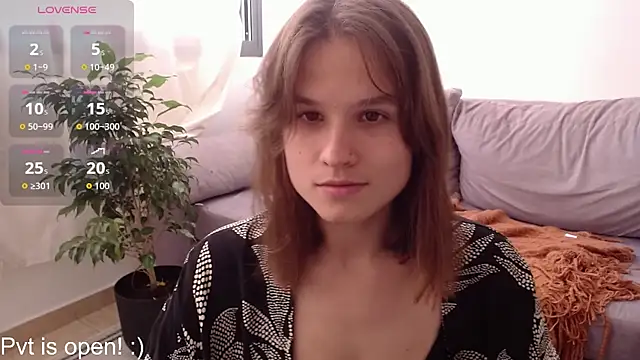 Your Hand In mine online show from 12.15.25