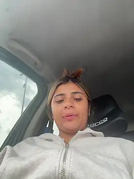 pamell col online show from 11.05.25