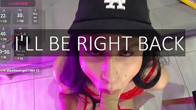 Snapshot of Ari-Hall chatting on 02.04.25 Ari-Hall online show from 02.04.25