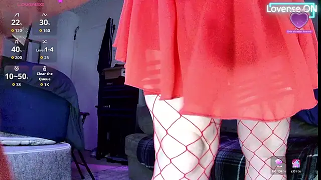 famousALYX online show from 12.21.25