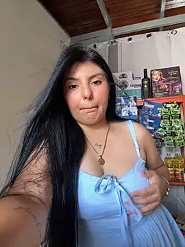 bella isabela online show from 10.07.25