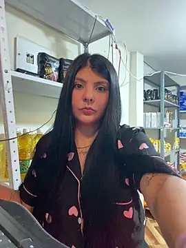 bella isabela online show from 04.22.26