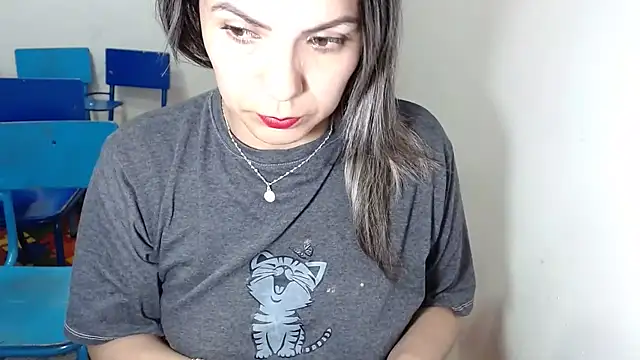 Chantal hott online show from 12.04.25