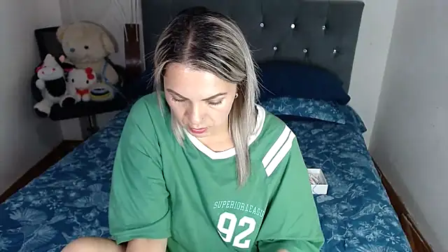 Chantal hott online show from 03.04.26