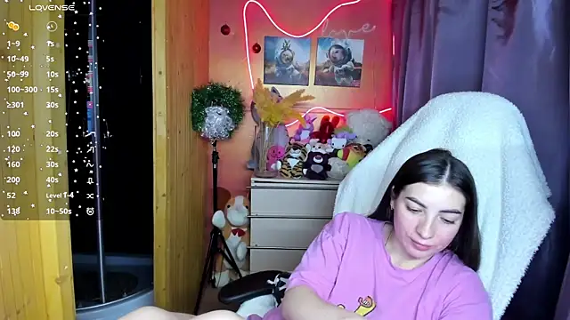 Fiery Brunette  online show from 01.09.26