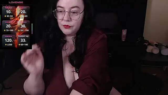 poshmistress online show from 04.03.26