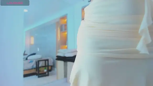 sabrina shark  online show from 10.30.25