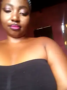 JUICYASSxxx online show from 12.14.25