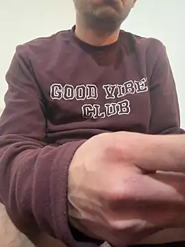 Snapshot of rhuh3991 chatting on 01.11.25 rhuh3991 online show from 01.11.25