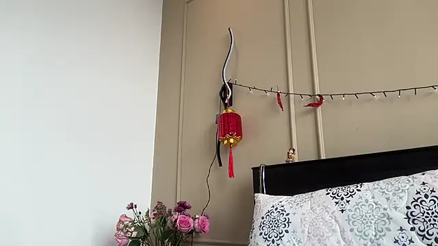 ChocolateCakeQueen online show from 03.03.25