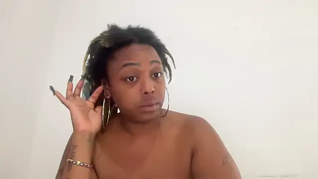 ChocolateCakeQueen online show from 11.13.25